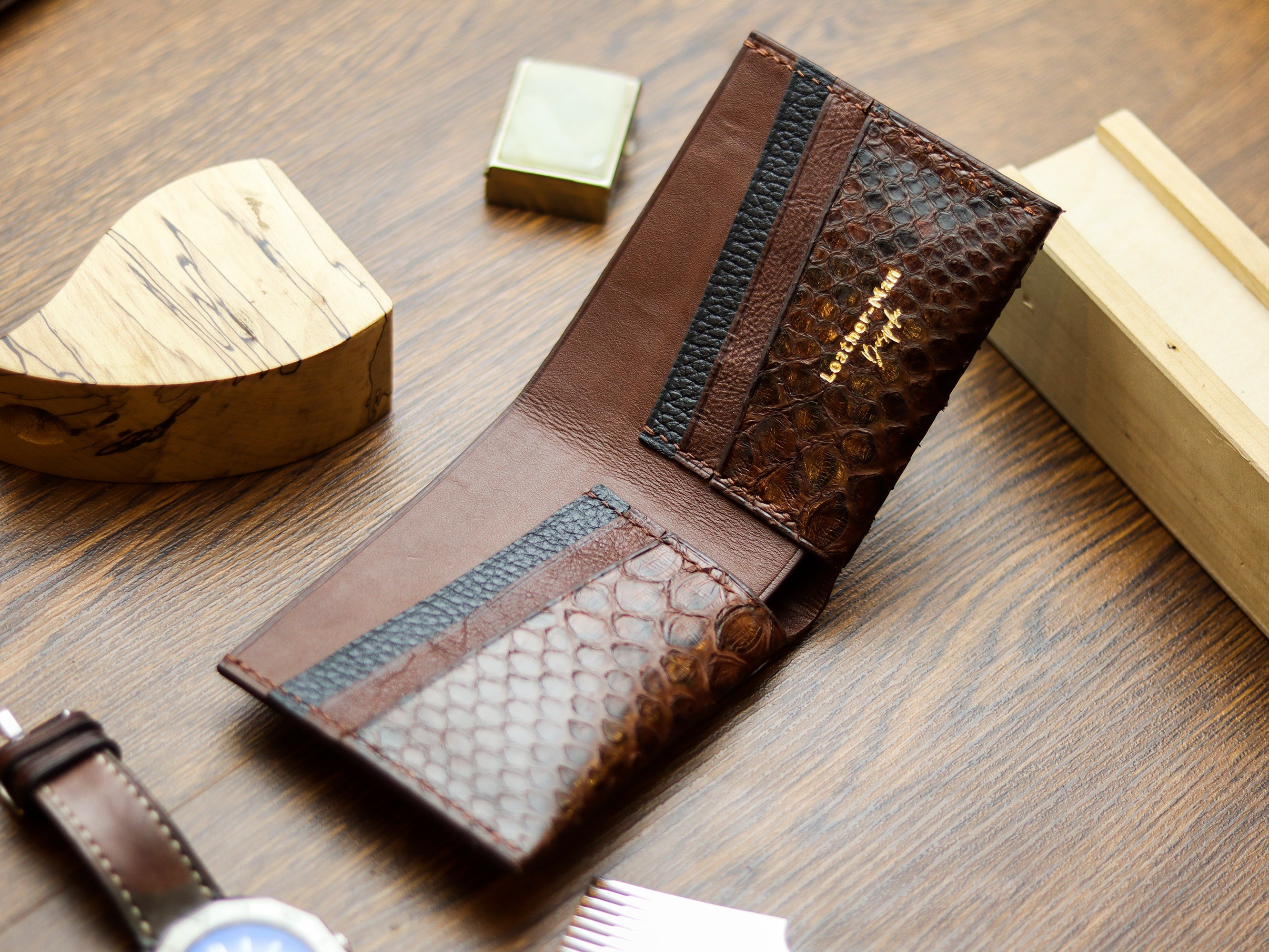 ATTICUS - PECAN BROWN PYTHON SKIN